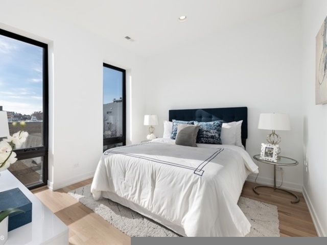 1244 West Huron Street, Unit 1 Chicago, IL 60642 - Photo 9 of 16