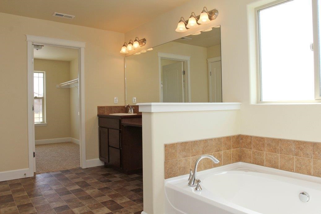 920 North Marcus Road, Unit WINDSOR Spokane Valley, WA 99216 - Photo 18 of 18
