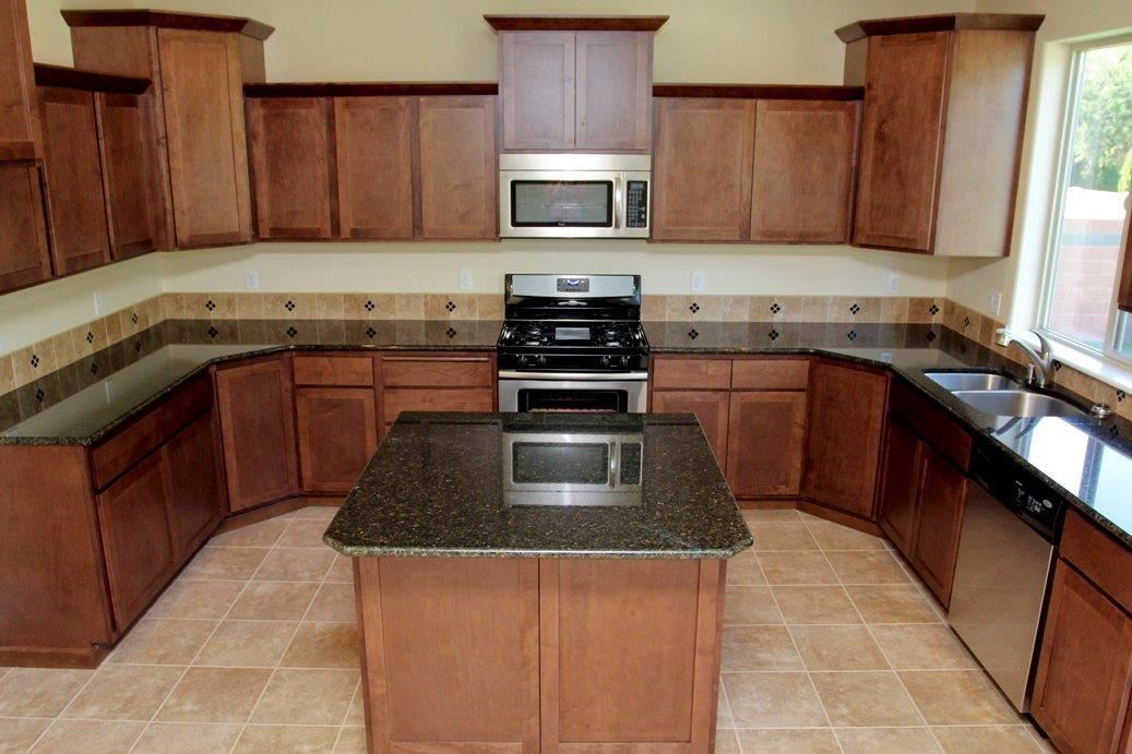 920 North Marcus Road, Unit WINDSOR Spokane Valley, WA 99216 - Photo 5 of 18