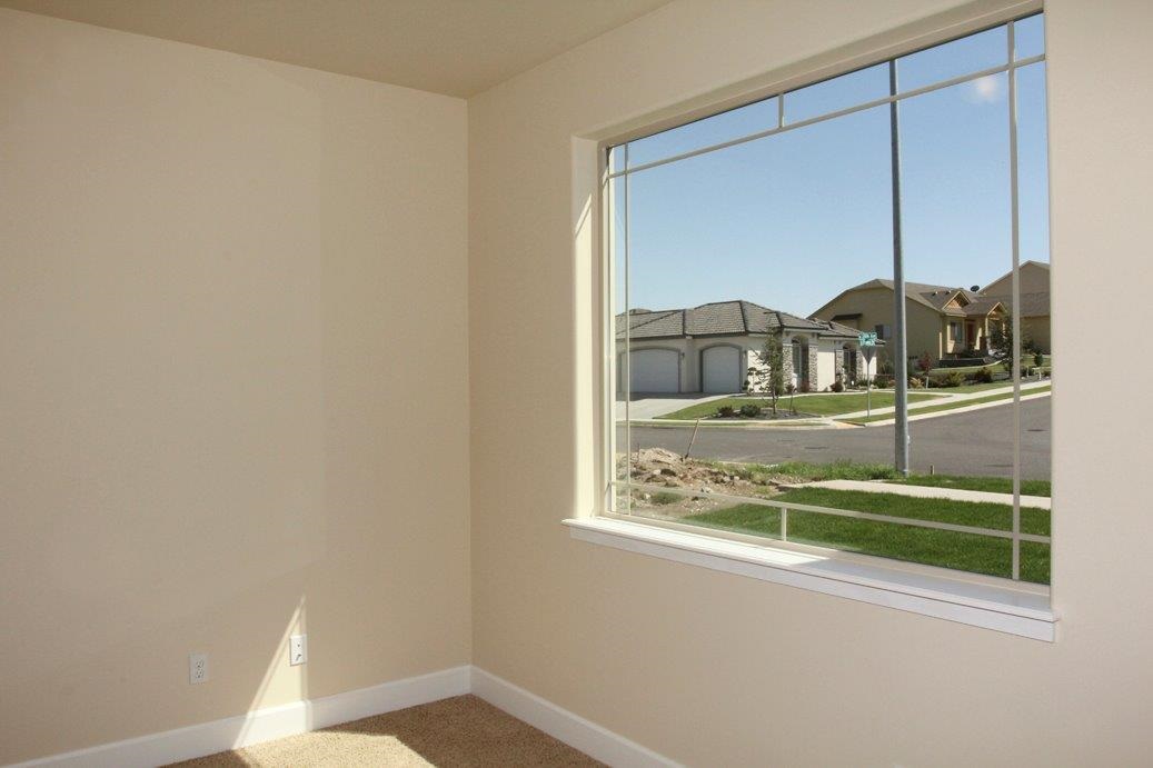 920 North Marcus Road, Unit WINDSOR Spokane Valley, WA 99216 - Photo 10 of 18