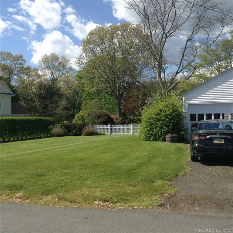 22 Fairview Avenue Madison, CT 06443 - Photo 3 of 31 a view of a back yard