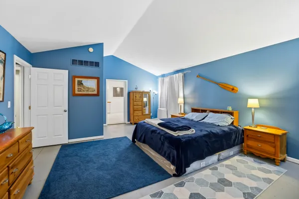 $1,500,000 | 3700 8th Avenue, Hudsonville, MI 49426