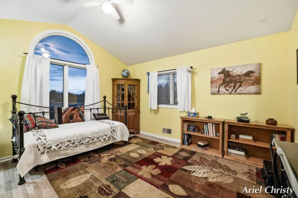 $1,500,000 | 3700 8th Avenue, Hudsonville, MI 49426