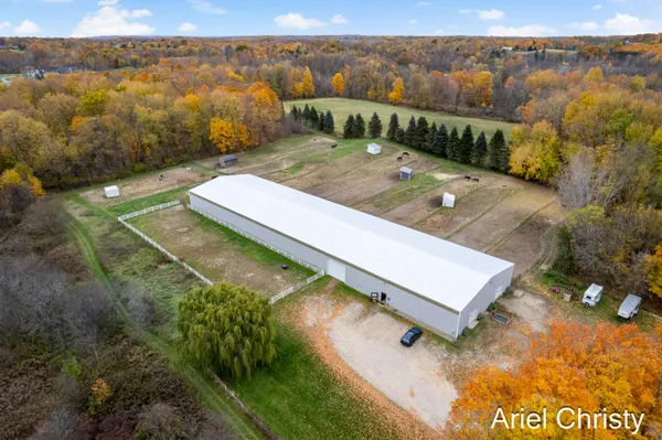 $1,500,000 | 3700 8th Avenue, Hudsonville, MI 49426