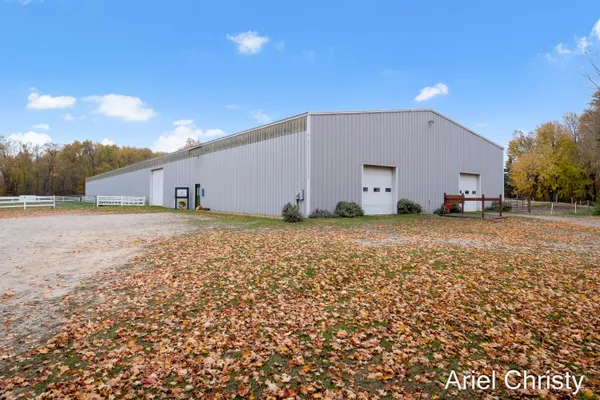 $1,500,000 | 3700 8th Avenue, Hudsonville, MI 49426