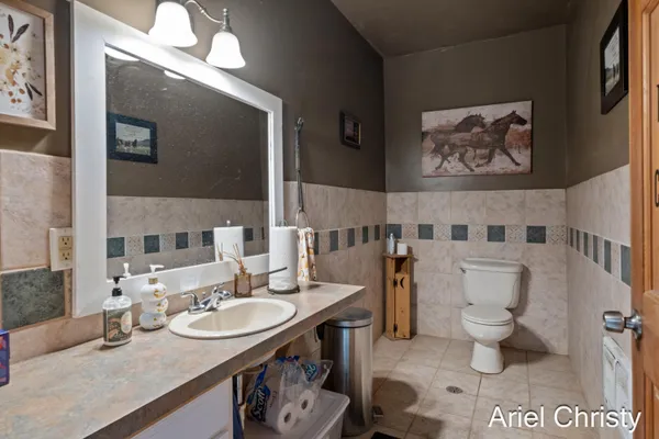 $1,500,000 | 3700 8th Avenue, Hudsonville, MI 49426