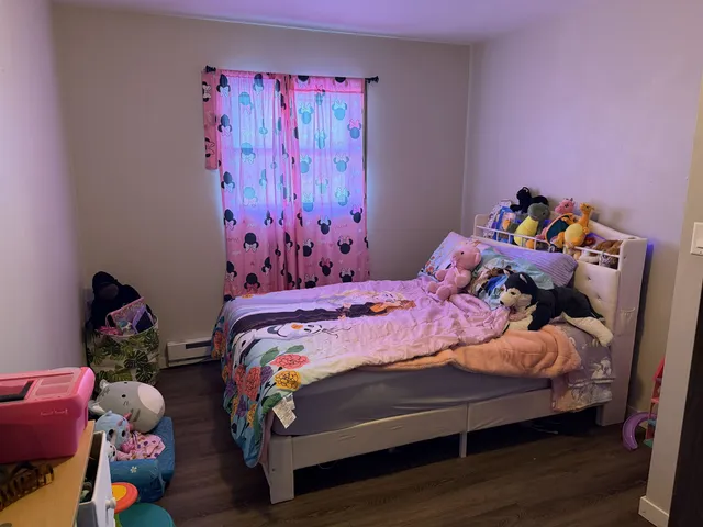 $324,900 | 300 Cherry Lane, Little Chute, WI 54140