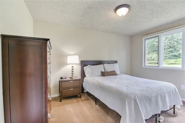 $4,500 | 13128 166th Avenue Southeast, Renton, WA 98059