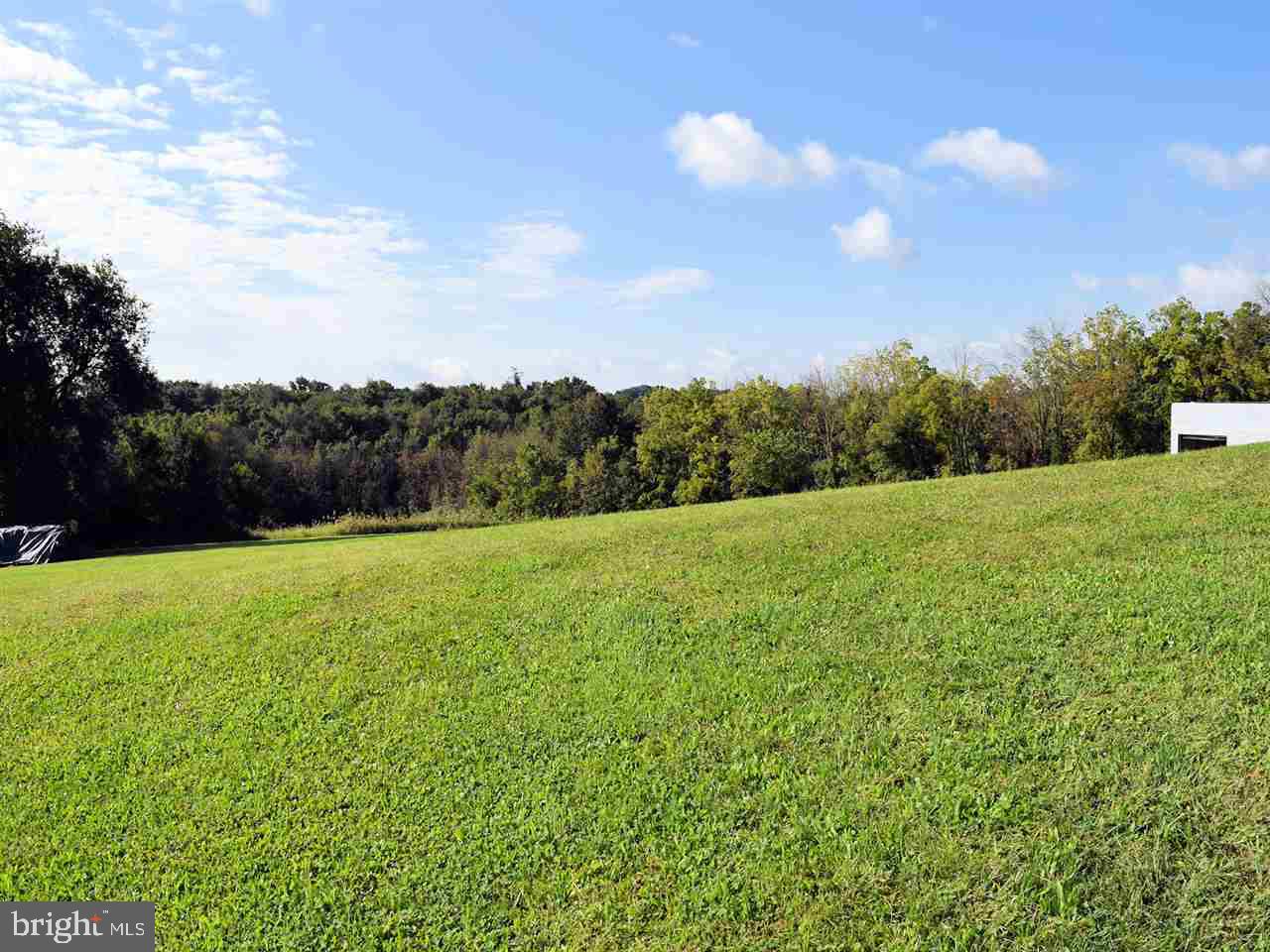 37 Ridge Road Grantville, PA 17028 - Photo 1 of 7 Gallery Image 1