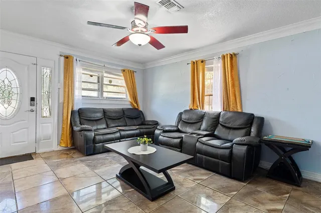 $300,000 | 2920 Pritchett Drive, Irving, TX 75061