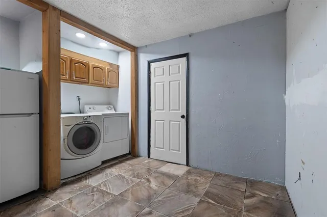 $300,000 | 2920 Pritchett Drive, Irving, TX 75061