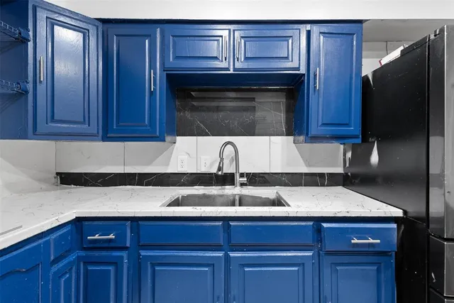 $300,000 | 2920 Pritchett Drive, Irving, TX 75061