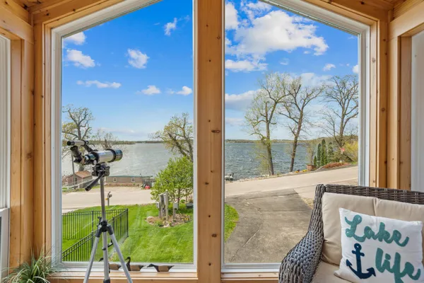 $445,000 | 18013 Roberds Lake Boulevard, Faribault, MN 55021