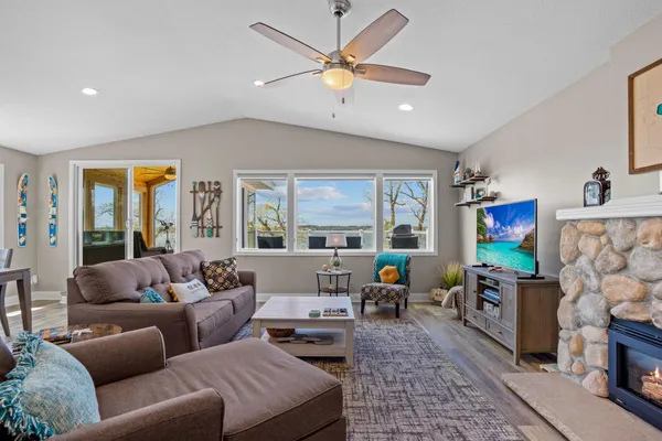 $445,000 | 18013 Roberds Lake Boulevard, Faribault, MN 55021