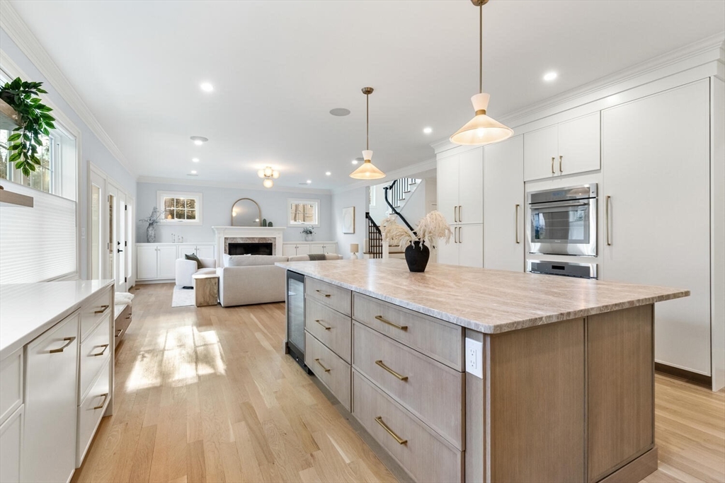 45 Webster Road Lexington, MA 02421 - Photo 8 of 42