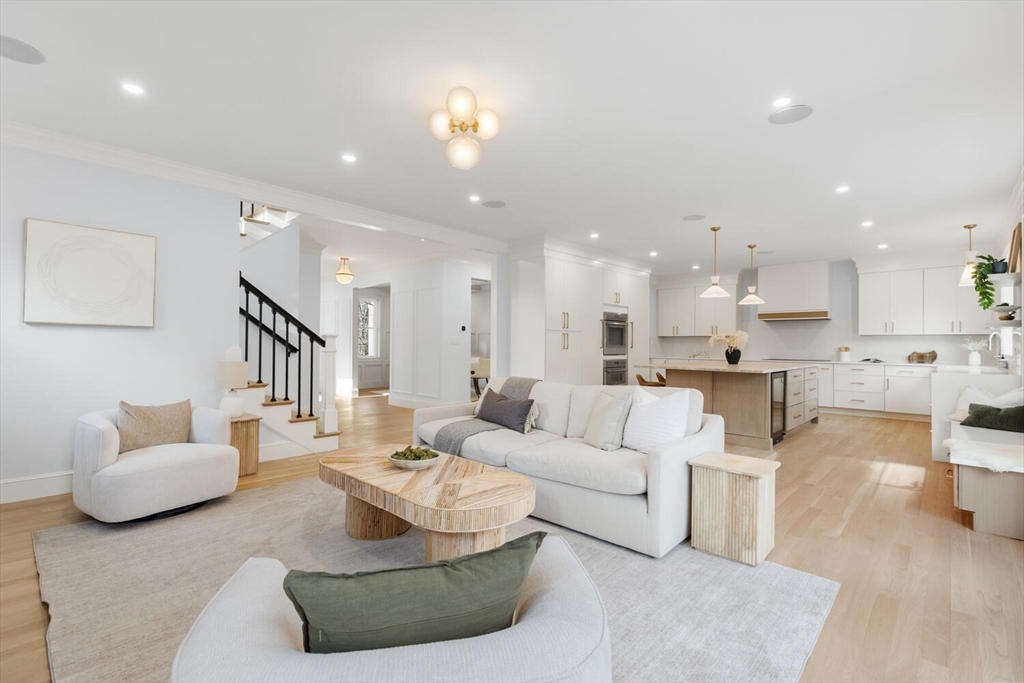 45 Webster Road Lexington, MA 02421 - Photo 10 of 42