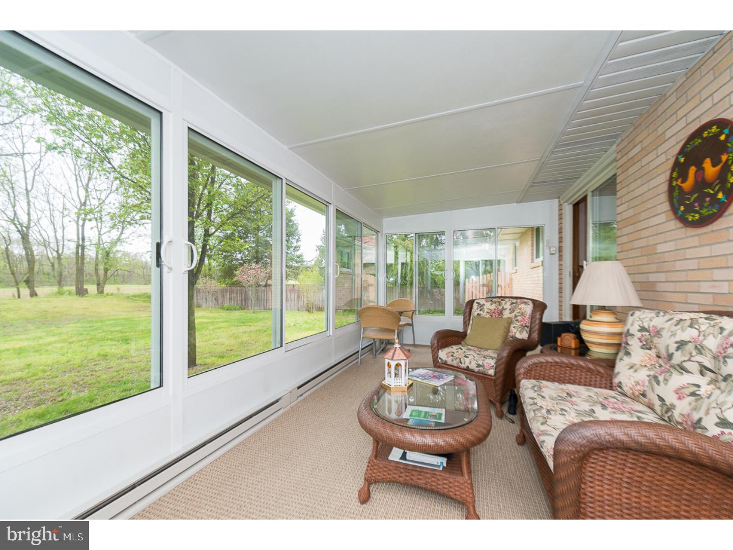 927 Fairmont Road Riegelsville, PA 18077 - Photo 7 of 17 Sun Room