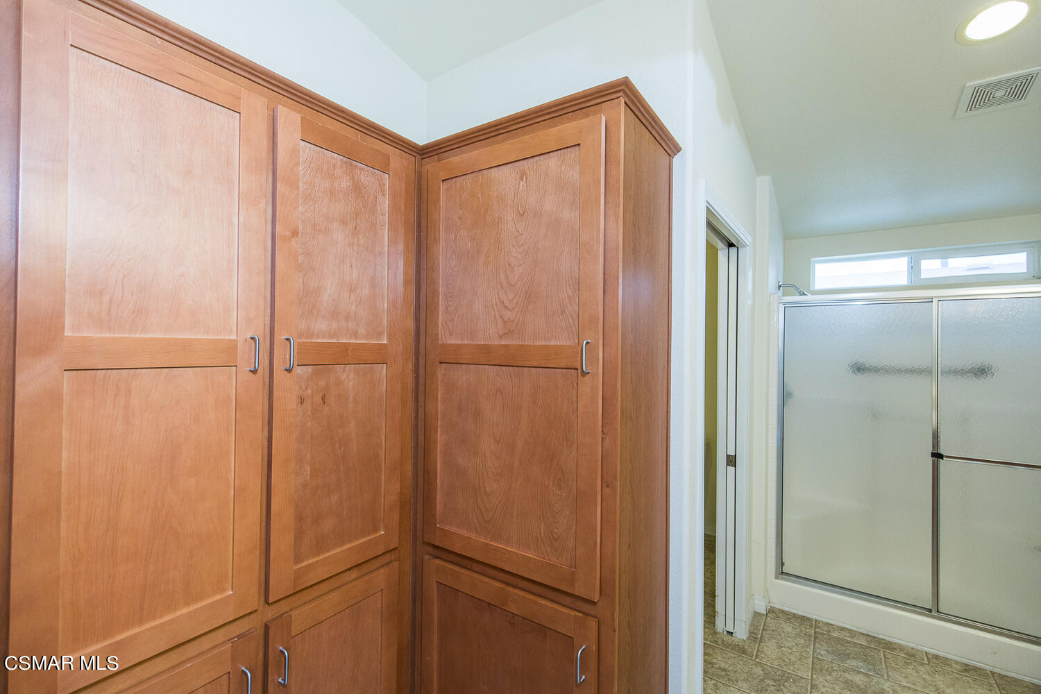 195 Tierra Rejada Road, Unit 163 Simi Valley, CA 93065 - Photo 18 of 23 Tierra Rejada 163 18-018-015-1500x1000