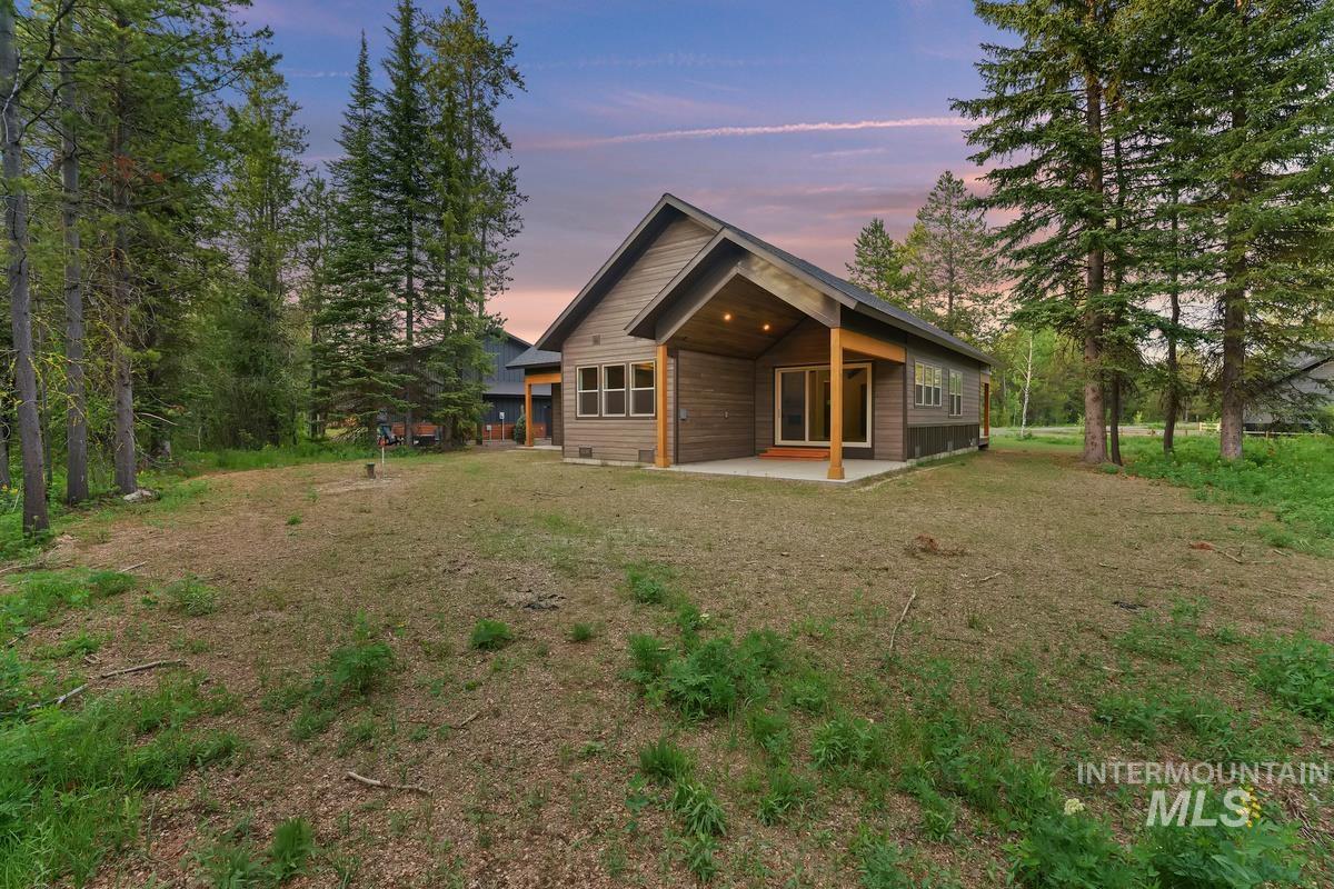 136 Jacks Loop Donnelly, ID 83615 - Photo 35 of 48