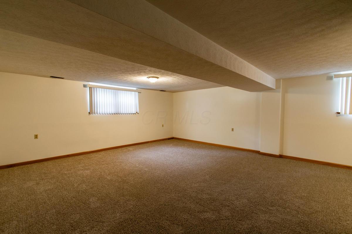 1261 Gresham Road Columbus, OH 43204 - Photo 17 of 28 Gallery Image 17