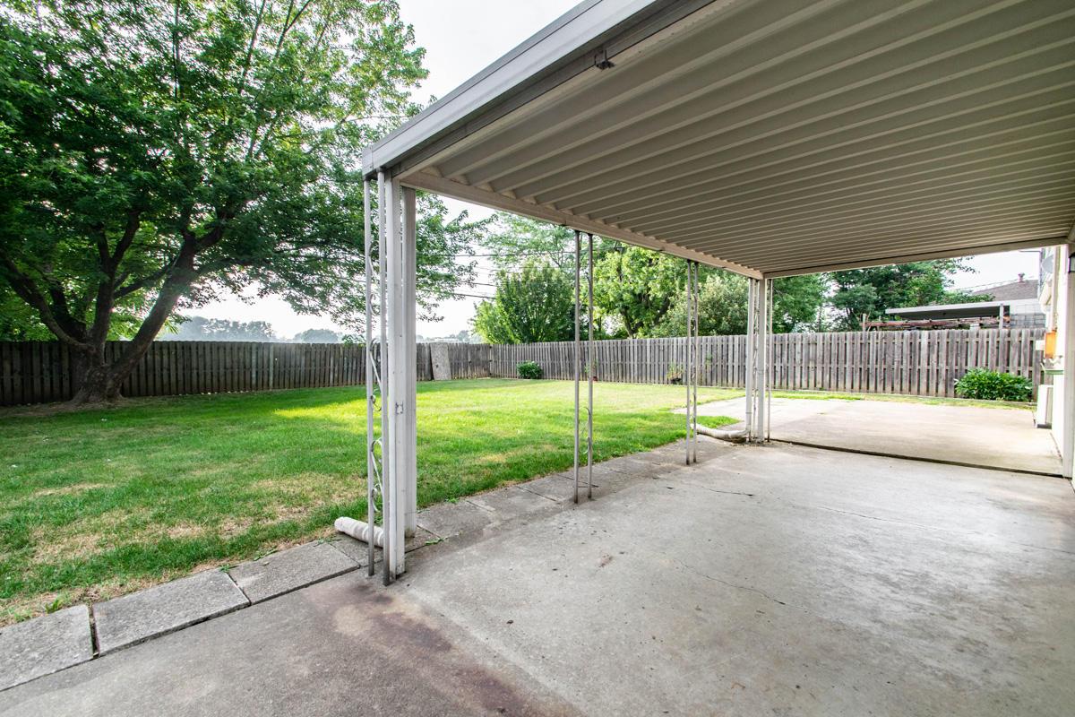 1261 Gresham Road Columbus, OH 43204 - Photo 9 of 28 Gallery Image 9