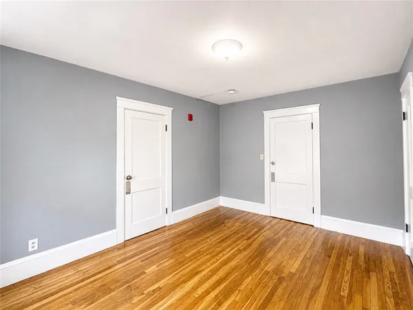 $1,800 | 1003 Atwells Avenue, Unit 2, Providence, RI 02909