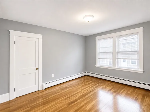 $1,800 | 1003 Atwells Avenue, Unit 2, Providence, RI 02909