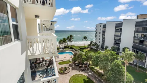 $369,999 | 1169 Hillsboro Mile, Unit 717, Hillsboro Beach, FL 33062