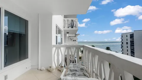 $369,999 | 1169 Hillsboro Mile, Unit 717, Hillsboro Beach, FL 33062