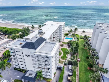 $369,999 | 1169 Hillsboro Mile, Unit 717, Hillsboro Beach, FL 33062