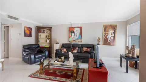 $369,999 | 1169 Hillsboro Mile, Unit 717, Hillsboro Beach, FL 33062