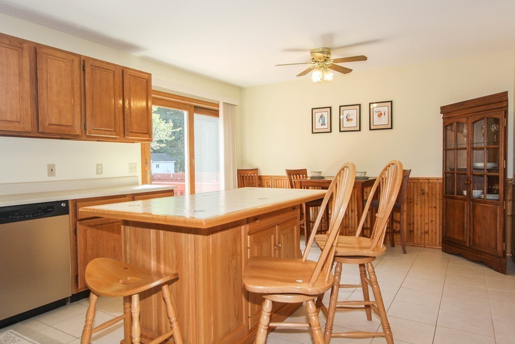 31 Winterset Drive Springfield, MA 01129 - Photo 12 of 30 Gallery Image 12
