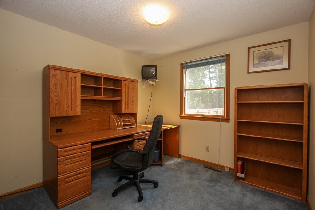 31 Winterset Drive Springfield, MA 01129 - Photo 16 of 30 Gallery Image 16
