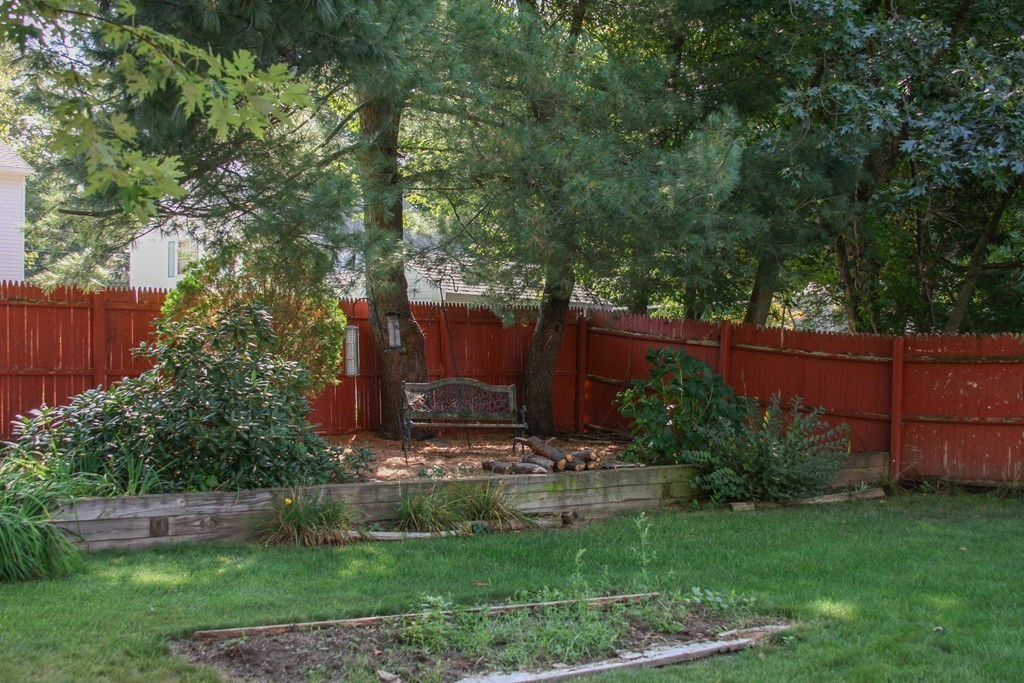 31 Winterset Drive Springfield, MA 01129 - Photo 27 of 30 Gallery Image 27