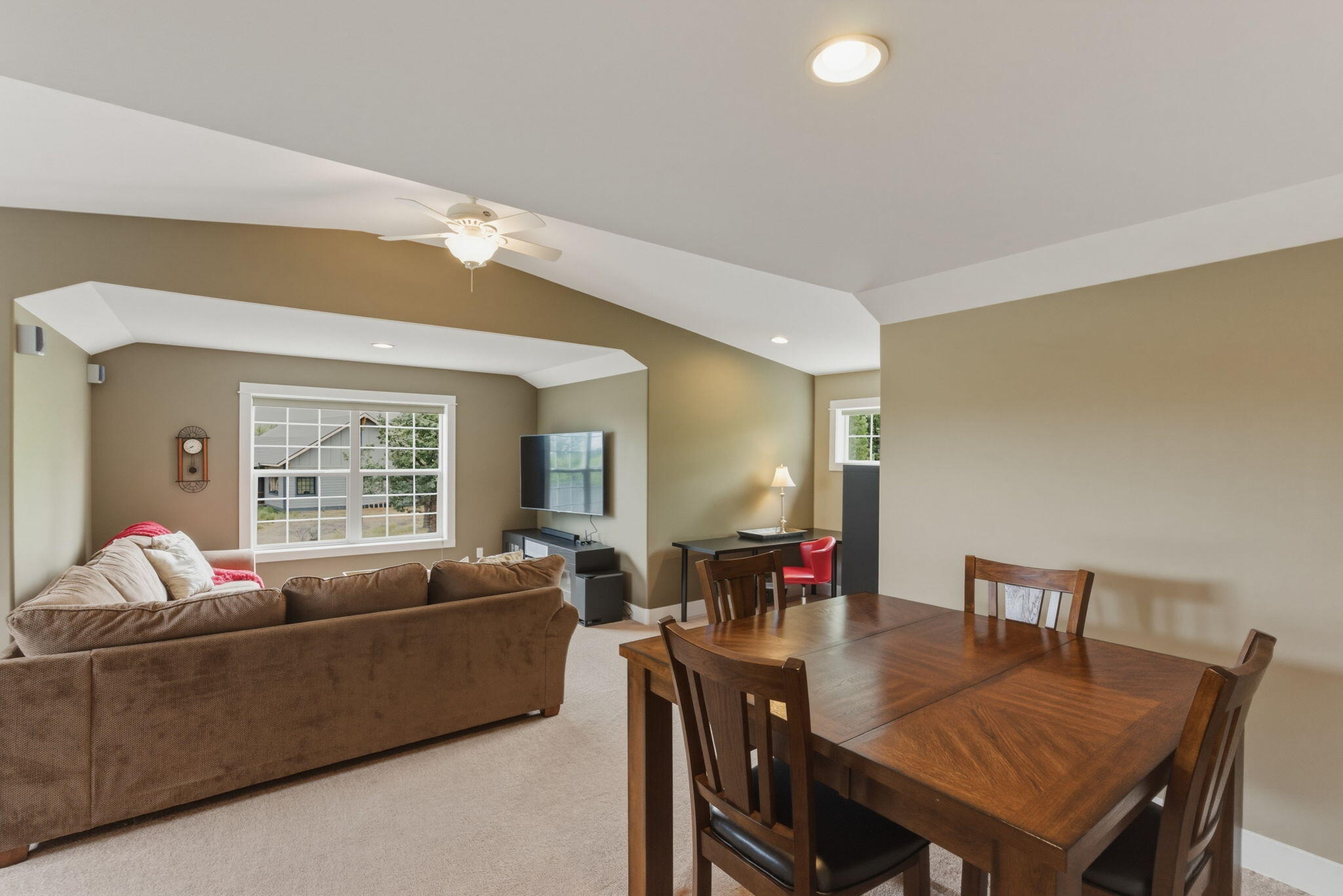 17584 Mountain View Road Sisters, OR 97759 - Photo 53 of 74