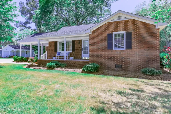 $283,900 | 113 West Church Street, Beulaville, NC 28518