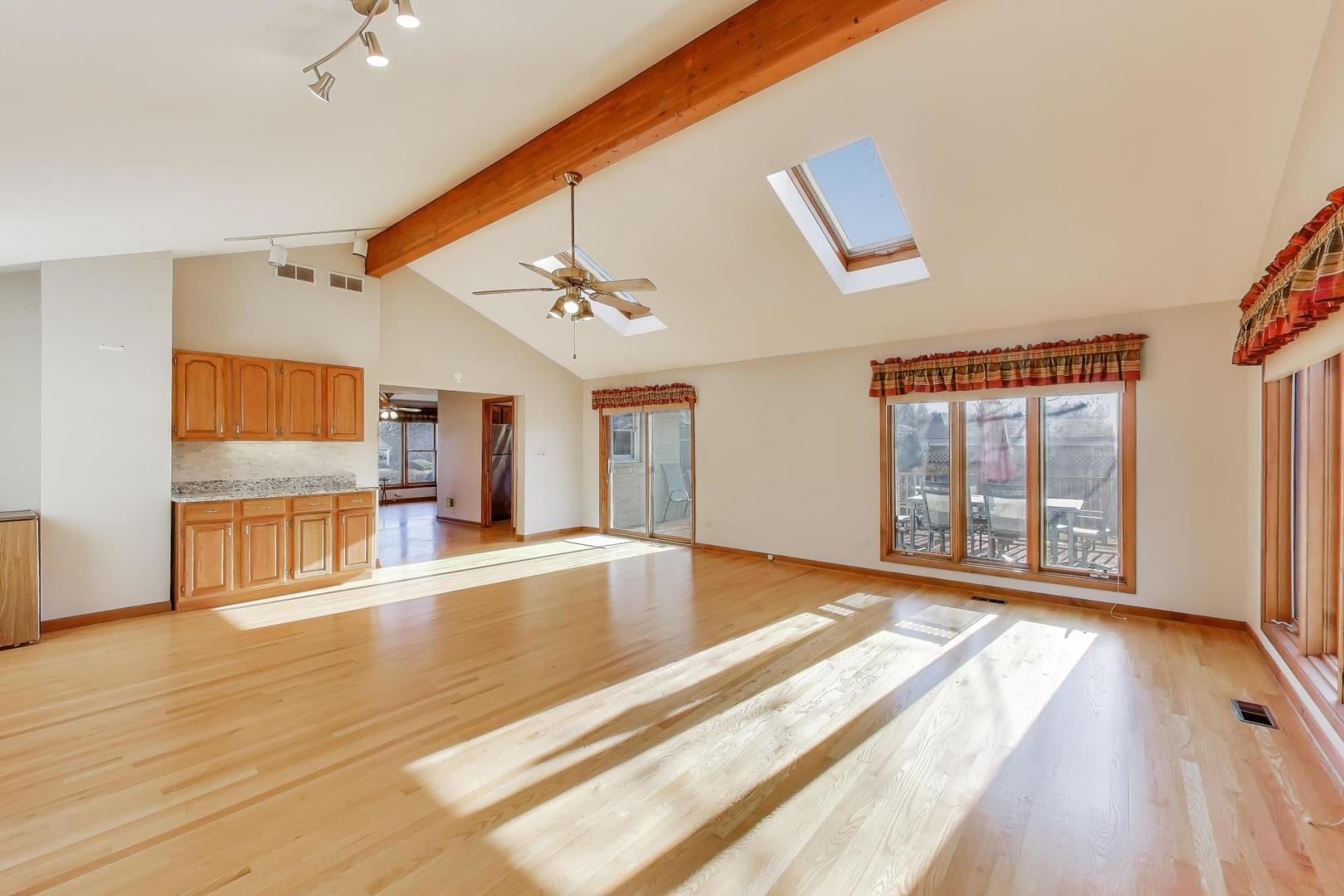 316 Linden Road Northbrook, IL 60062 - Photo 15 of 40