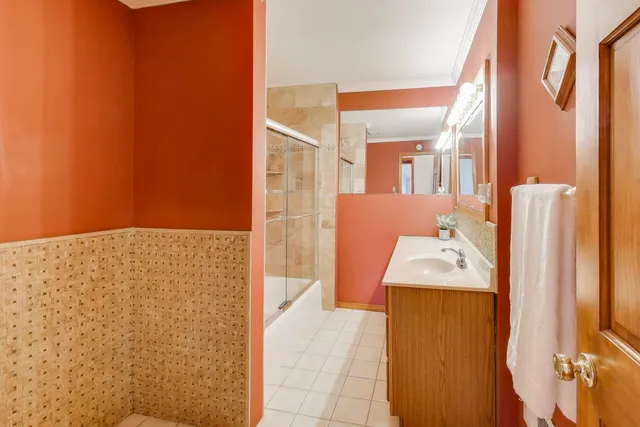 $599,000 | 316 Linden Road, Northbrook, IL 60062