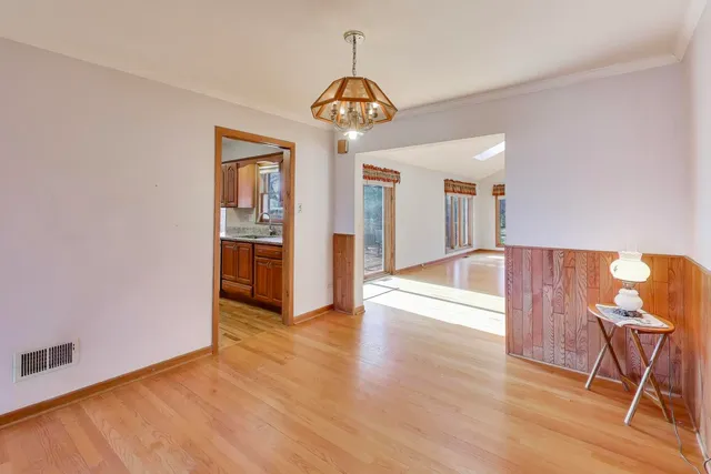 $599,000 | 316 Linden Road, Northbrook, IL 60062