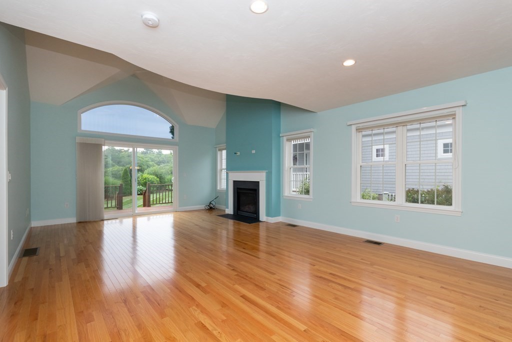 20 Prestwick Road, Unit 20 Bourne, MA 02532 - Photo 12 of 31