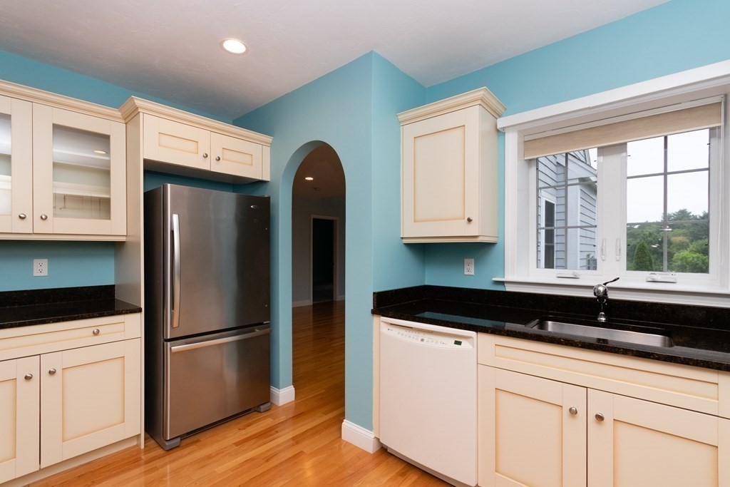 20 Prestwick Road, Unit 20 Bourne, MA 02532 - Photo 3 of 31
