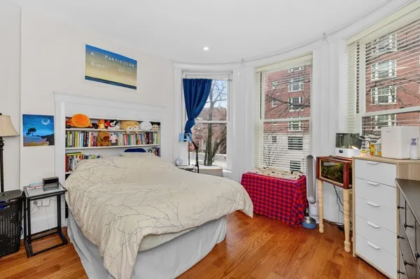 $6,500 | 25 Bay State Road, Unit 2, Boston, MA 02215