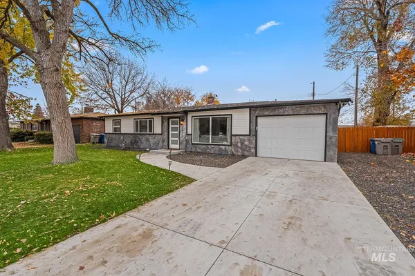 $470,000 | 2610 West Malad Street, Boise, ID 83705