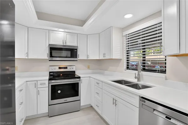 $290,000 | 5773 Gage Lane, Unit B101, Naples, FL 34113