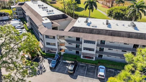 $290,000 | 5773 Gage Lane, Unit B101, Naples, FL 34113