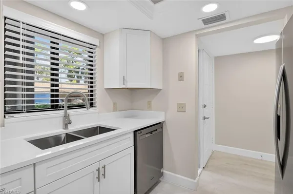 $290,000 | 5773 Gage Lane, Unit B101, Naples, FL 34113