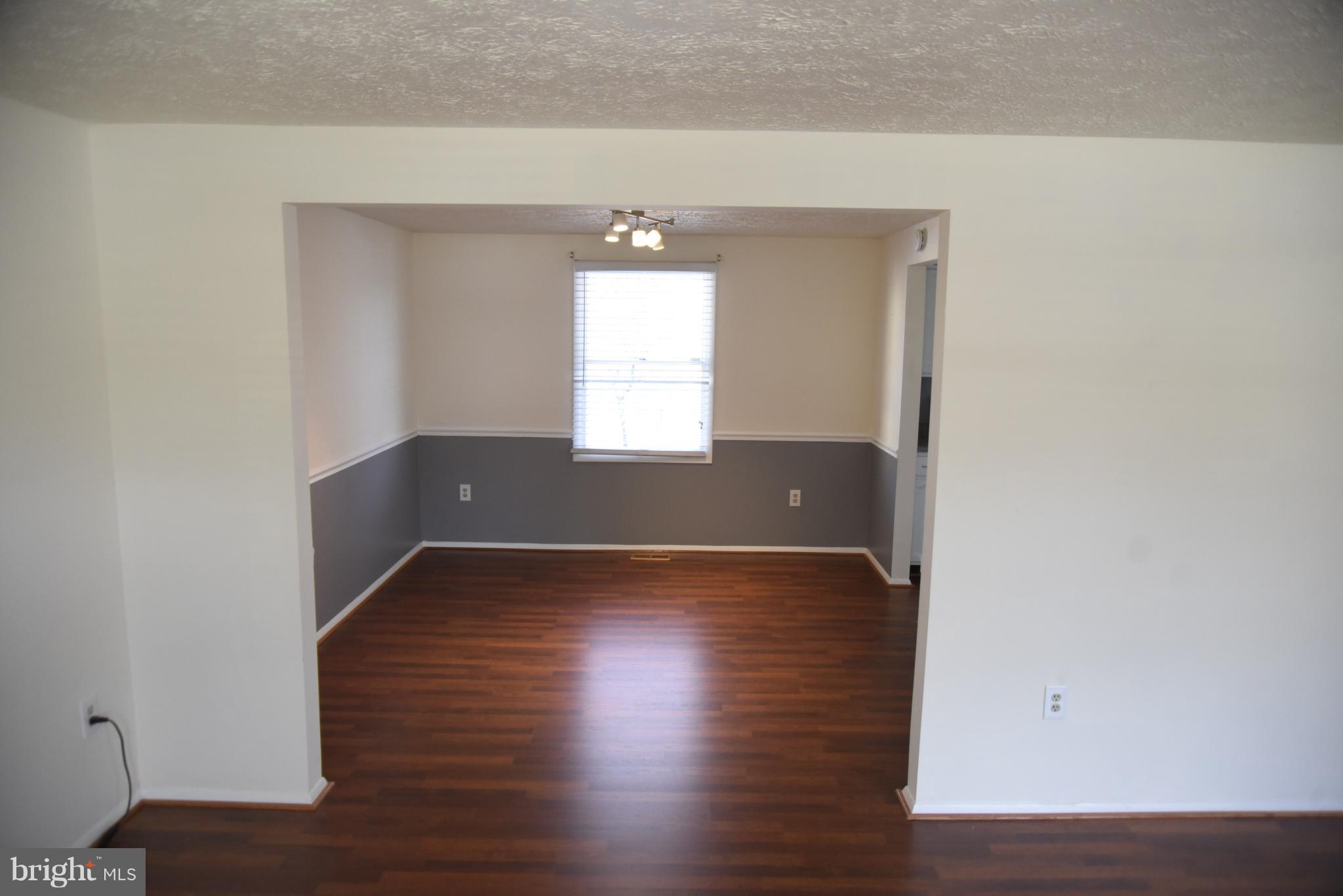 501 Rock Lodge Road Gaithersburg, MD 20877 - Photo 8 of 31 Gallery Image 8