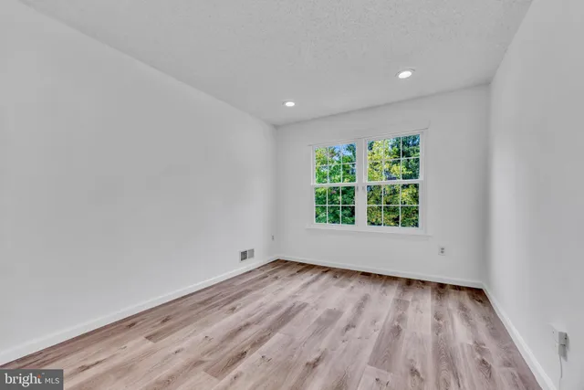 $389,900 | 22 Arthur Glick Boulevard, Franklin Park, NJ 08823