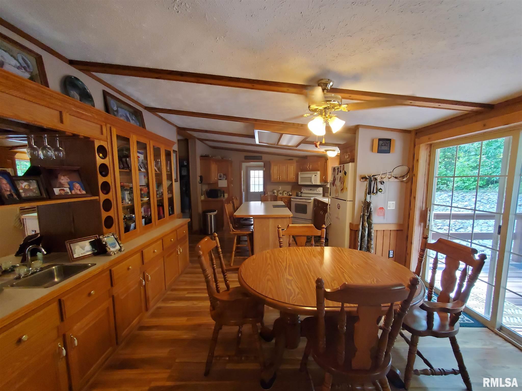241 Bassett Road Elizabethtown, IL 62931 - Photo 10 of 20 Gallery Image 10