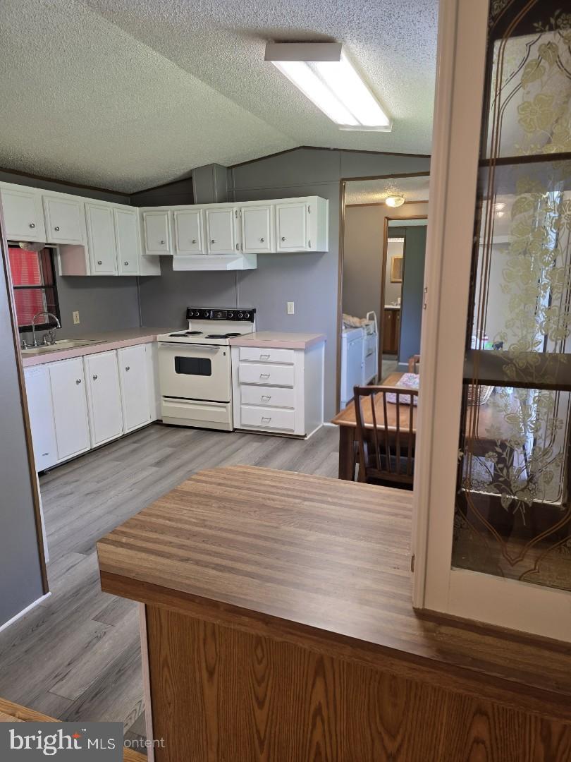 2900 Central Road Cambridge, MD 21613 - Photo 2 of 15 Kitchen